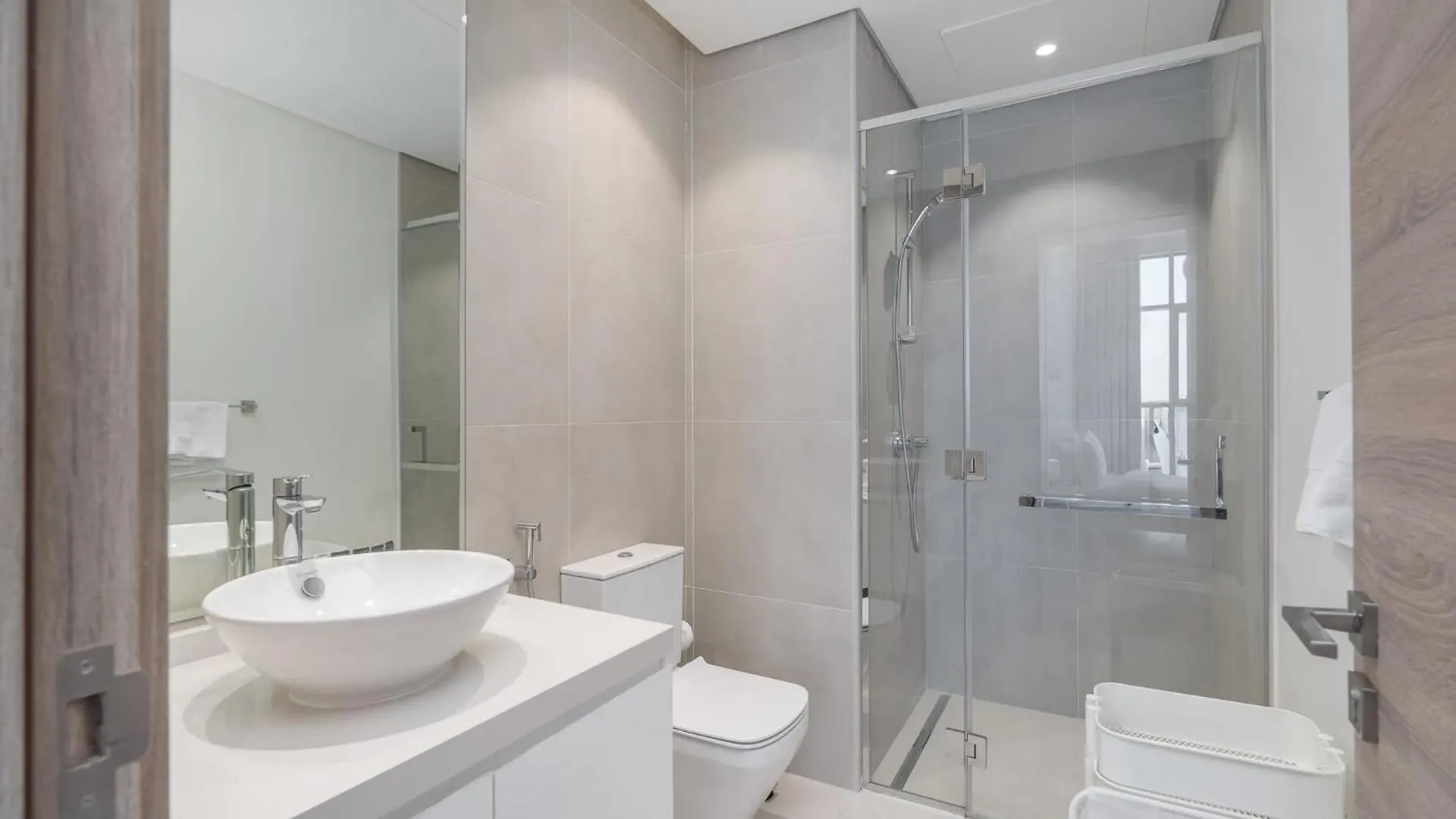 Sleek 1 Bedroom In Studio One Tower With Great Amenities Dubái Apartamento